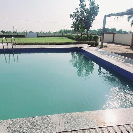 Krishna Farm & Forest Villa ภุช ภายนอก รูปภาพ